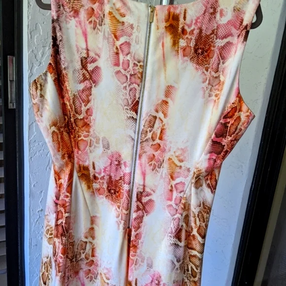 NWOT CALVIN KLEIN ANIMAL PRINT DRESS - Picture 5 of 5